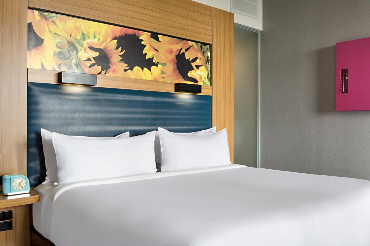 Aloft Dallas Downtown Exterior foto