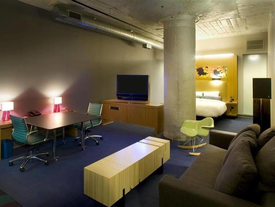 Aloft Dallas Downtown Exterior foto